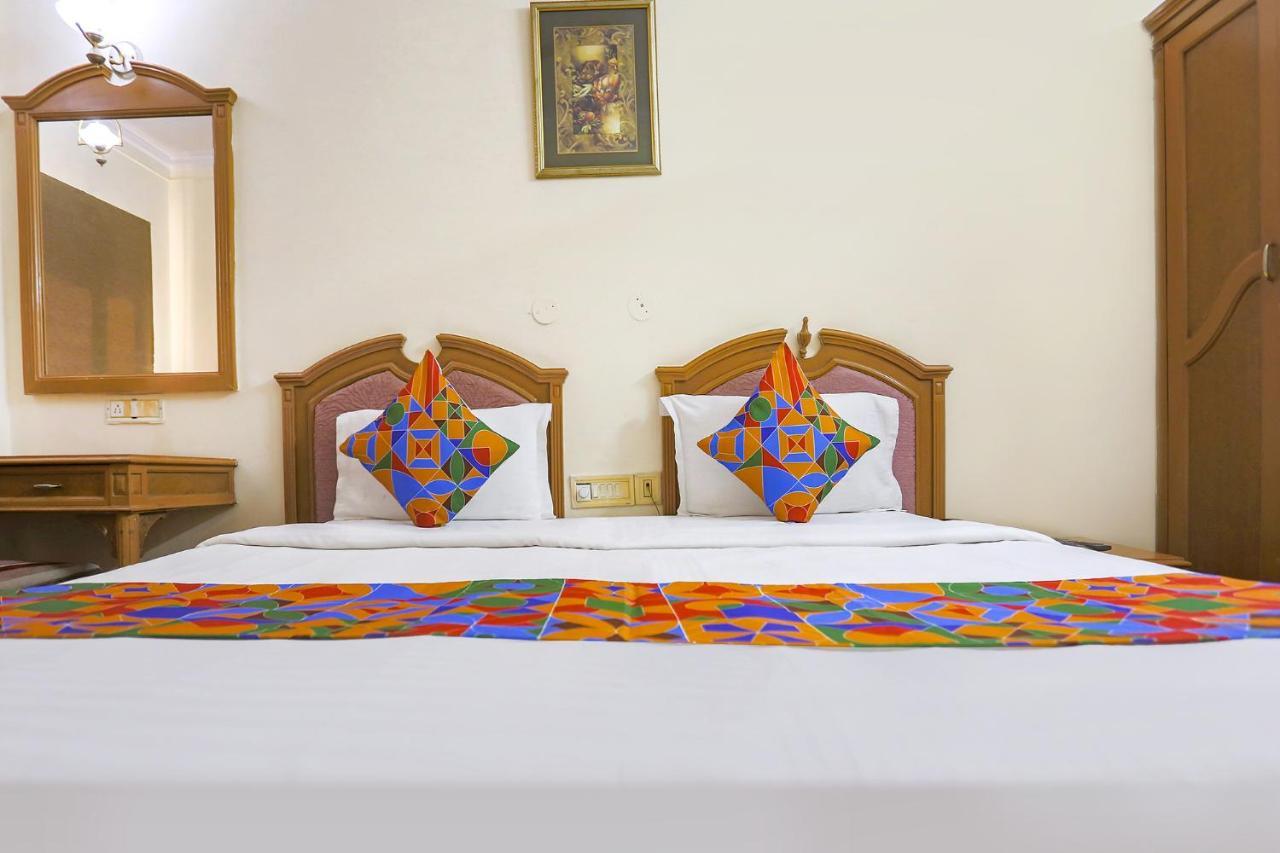 Fabhotel Altus Γκουργκάον Εξωτερικό φωτογραφία