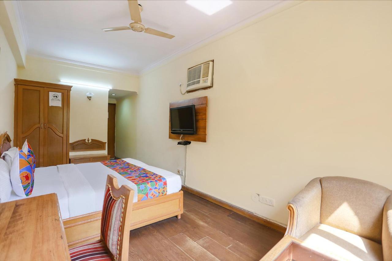 Fabhotel Altus Γκουργκάον Εξωτερικό φωτογραφία