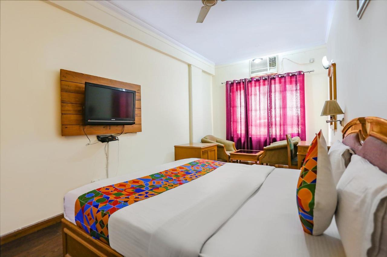 Fabhotel Altus Γκουργκάον Εξωτερικό φωτογραφία